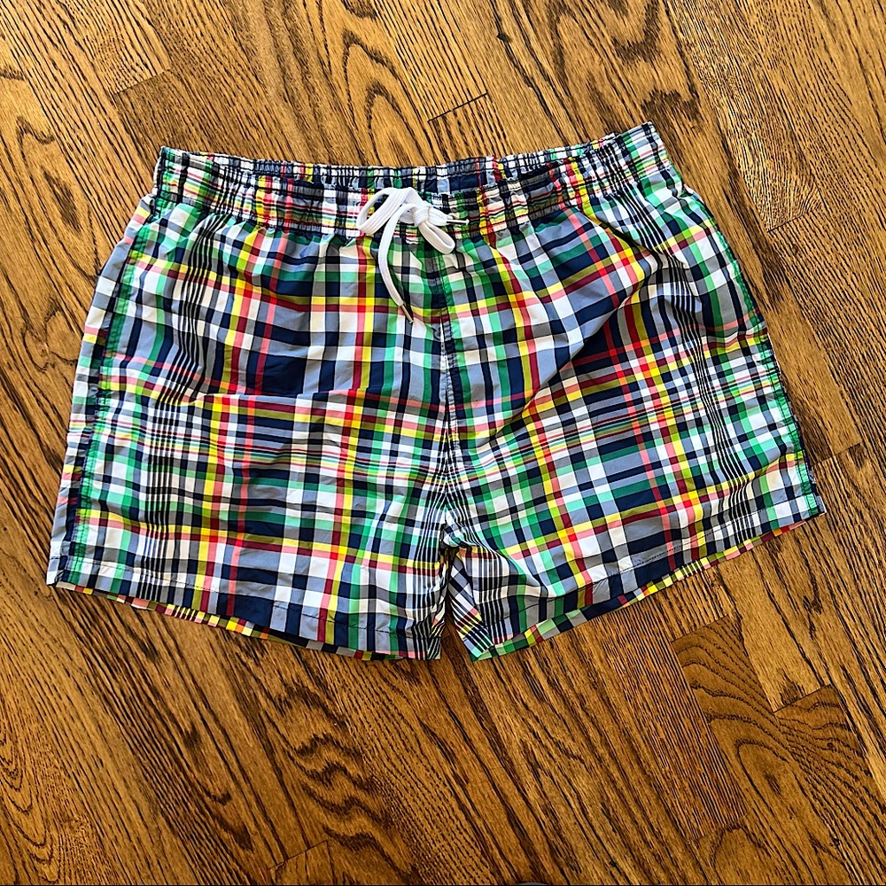 NWT Hollister plaid swim trunks - Picture 1 of 9